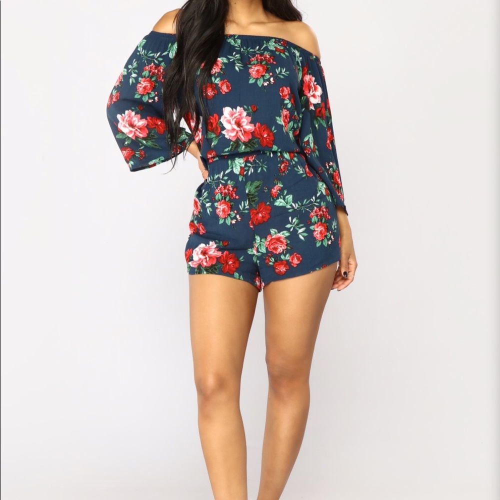 Floral romper size s